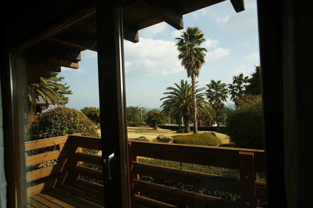 Sunny Day Jeju Villa Seogwipo Phòng bức ảnh